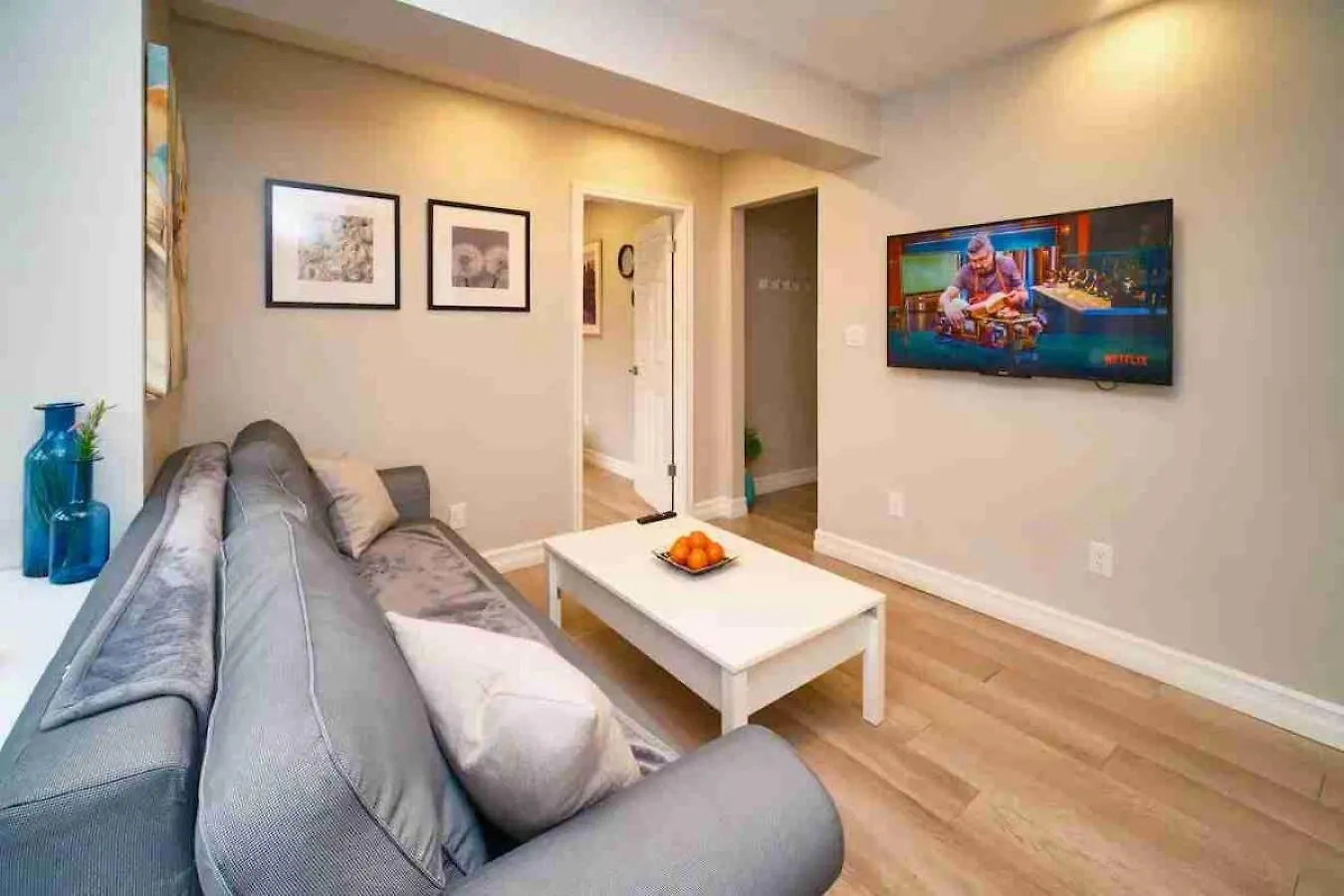 Hamilton Oasis - Luxe Beds - Bbq Haven - Pool Apartment